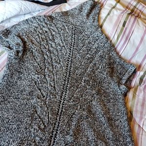 Love and Legend Sleeveless sweater